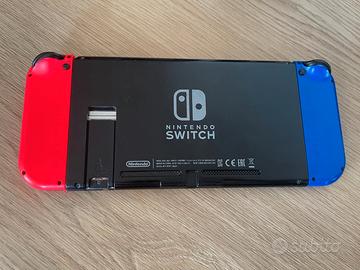Nintendo switch completa + Ring Fith+6 giochi + ac