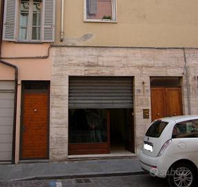 Parma, Ufficio - negozio - garage