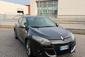 Renault megane  neopatentati
