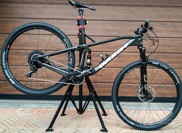 MTB XC BIAMMORTIZZATA CARBONIO - 29 - TAGLIA M