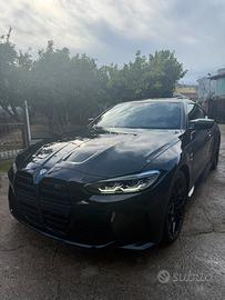 Bmw m4 competition full black