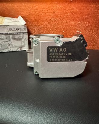 Corpo farfallato originale volkswagen ( VW AG)