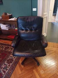 POLTRONA CLASSICA IN PELLE