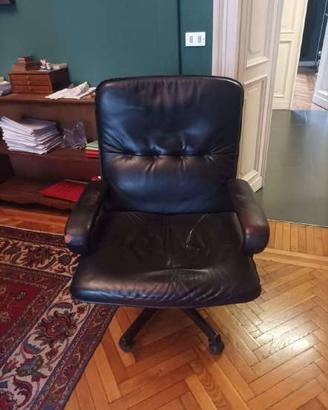 POLTRONA CLASSICA IN PELLE