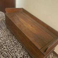 Cassapanca in legno antico