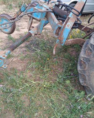Scalzatore interfilare agricolo attrezzo
