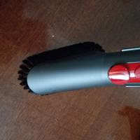 Dyson v12 accessori