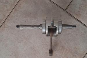 Albero top spalle vuote piaggio (gilera)