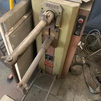 Saldatrice-puntatrice