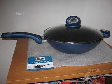 Pentola Wok antiaderente Bialetti diametro 28 cm