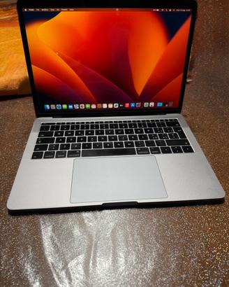 Macbook pro 13 fine 2017 inter core i5 8gb ram 128