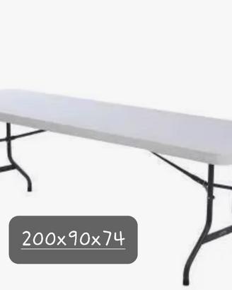 Tavolo salvaspazio  con gambe in acciaio pieghevol