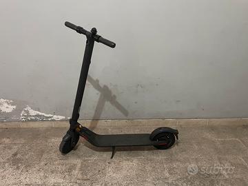 Ninebot KickScooter E25A