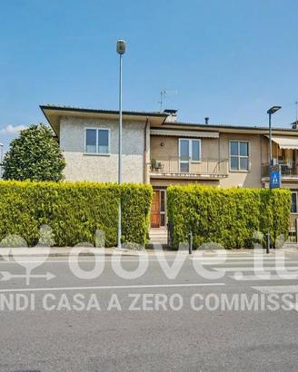 Villetta a schiera di 175 m² con 4 locali e box au