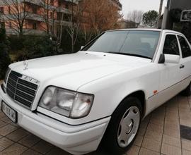 MERCEDES Serie 200-280(W123) - 1995