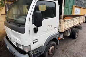 Nissan Cabstar ribaltabile