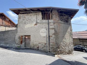 CASA SEMINDIPENDENTE A MONNO