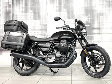 Moto Guzzi V7 Stone