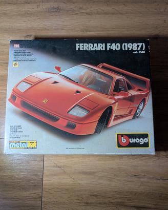 Bburago Ferrari  F40 (1987) in scala 1:24 N°5540