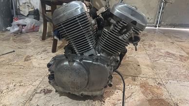 Blocco motore honda shadow 600