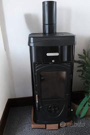 stufa a legna Nordica 