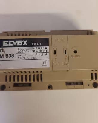 Alimentatore ELVOX  M838