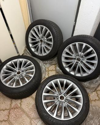 4 Cerchi Originali 18 serie 5+ Goodyear 245/45 R18