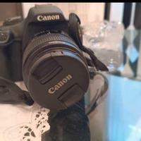 macchina fotografica canon