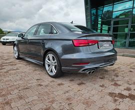 AUDI A3 Sedan 4x4 doppio s-line
