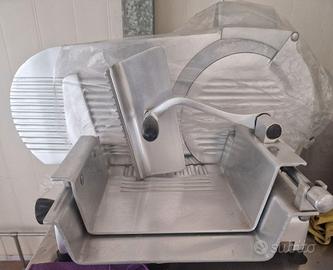 Affettatrice acciaio inox