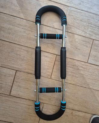 Attrezzo allenatore di forza per tutto il corpo