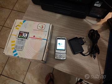 Cellulare TVfonino LG u900 nuovo