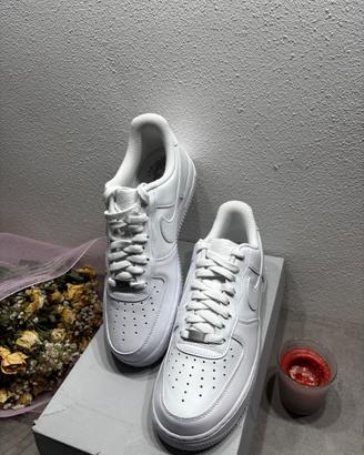 Nike Air Force 1 '07 Triple White - Taglia 42