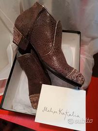 Scarpa donna Meher Kakalia nuova, mai usata. tg.39