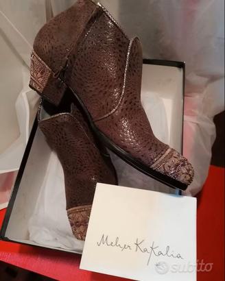Scarpa donna Meher Kakalia nuova, mai usata. tg.39