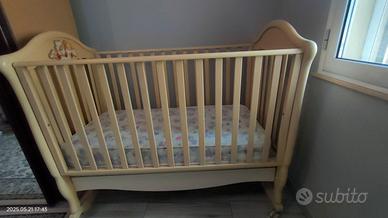 culla per bambini e neonato