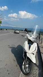 Piaggio Beverly 300 i.e. ABS-ASR (2017-2020)