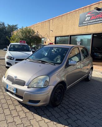 Toyota Yaris 1.4 tdi D-4D cat 5 porte Sol
