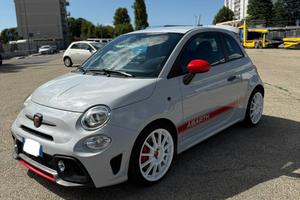 595 Abarth competizione