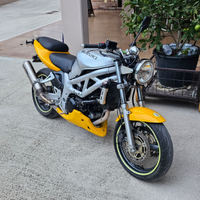 Moto suzuki sv650 naked