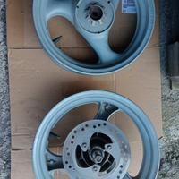 cerchio anteriore e posteriore Aprilia 