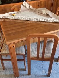 Tavolo  Soggiorno  +  6 Sedie  