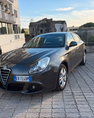 Alfa Romeo Giulietta 1.6 JTDM-2 105 CV 2013