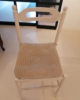4 sedie in stile shabby  