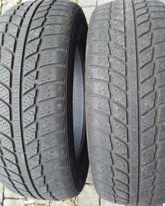 2 Pneumatici invernali 205/60 R16 96H