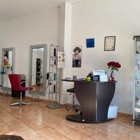 Arredo completo salone parrucchiera 