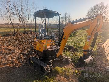 Mini escavatore  JPC HT 18q