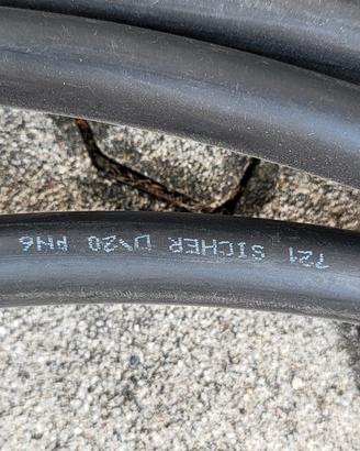 Tubo pvc di raccordo e ala gocciolante