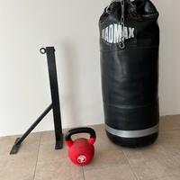 Sacco box 40kg+staffa muro