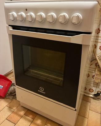 Cucina Indesit